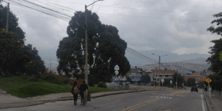 Foto de una vía de la localidad de Ciudad Bolívar en Bogotá