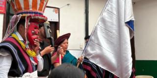 Indígenas del pueblo Kamëntsá.