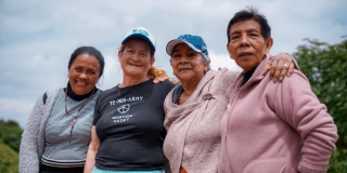 Imagen de varias personas mayores que participarán en las elecciones de Juantas de Acción Comunal.