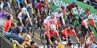 Ciclistas en el Campeonato Nacional de Ciclismo. 