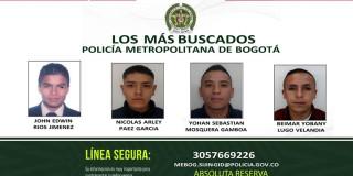 Foto del cartel más buscados 'Los Pumas' en Bogotá.