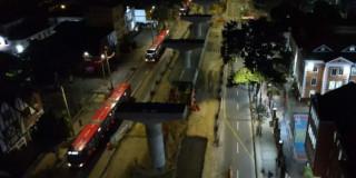 Foto que muestra buses de TransMilenio y obras del Metro de Bogotá