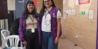 Foto de mujeres funcionarias de la Secretaría de la Mujer.