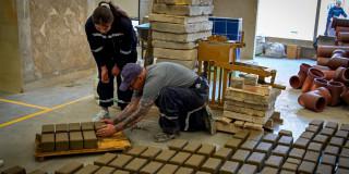 Pospenados cursando el curso de Cosntrucción Sostenible, como beneficiarios del programa Distrital.