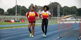 atletas del Equipo Bogotá en pista atlética