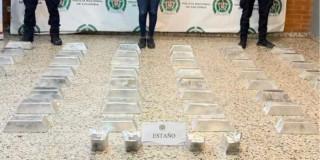 Lingotes de estaño incautados