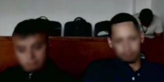 Foto de dos capturados