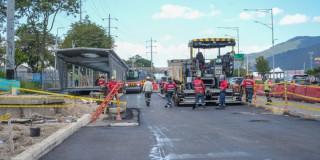 Foto de las obras de ampliación de las estaciones de TransMilenio Calle 187 y Terminal en Bogotá