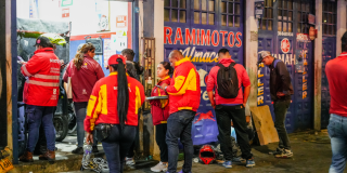 Imagen de funcionarios de la alcaldía de Bosa en la megatoma