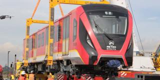 Foto de un tren del Metro 