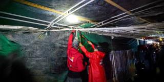 Foto del operativo de recuperación de espacio recuperados en el barrio Lucero, al sur de Bogotá