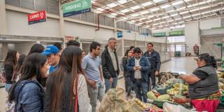 Foto de bogotanos y bogotanos durante una visita 