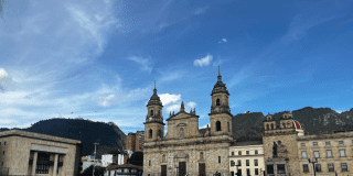 Foto de la Plaza de Bolívar de Bogotá, Colombia.