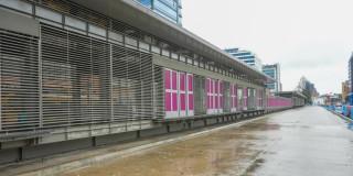 Foto de unas de las nuevas estaciones de TransMilenio en la calle 100, al norte de Bogotá.