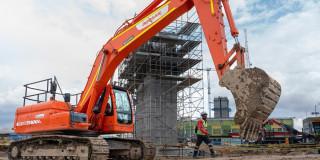 Foto de las obras de la nueva calle 13 con avenida de Las Américas al occidente de Bogotá.