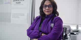 Funcionaria de la Secretaría de la Mujer