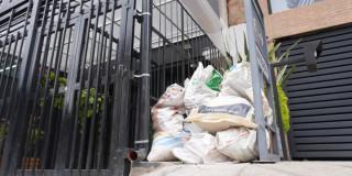 Escombros que pretendían ser dispuestos incorrectamente