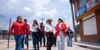 Foto de funcionarios del Distrito en operativo de seguridad