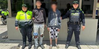 Foto de dos capturados