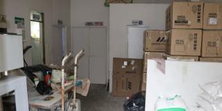 Foto de la incautación de 213 mil unidades de productos falsificados en Bogotá.