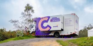Bus del Cuidado de la Secretaría de la Mujer