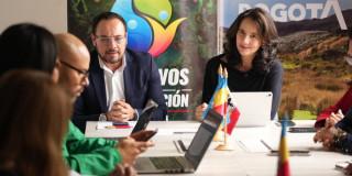 secretaria de Ambiente, Adriana Soto, en reunión con alcaldes de Cundinamarca