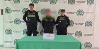 Falso policía capturado