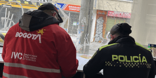 Foto de funcionarios del Distrito en operativo de seguridad
