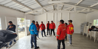 Foto de funcionarios de la Alcaldía Local de Ciudad Bolívar 