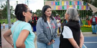 Alcaldesa de Fontibón dialoga con mujeres de la comunidad
