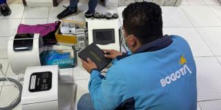 Foto de funcionarios del Distrito en operativo de seguridad