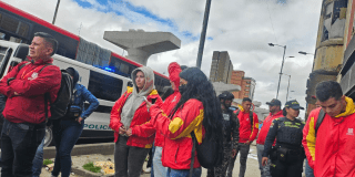 Foto de funcionarios del Distrito en operativo de seguridad