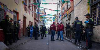 Autoridades realizando operativos en el barrio San Bernando