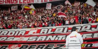Gestor de diálogo frente a la hinchada de Santa Fe
