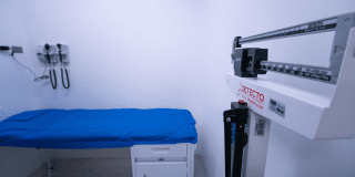 Foto de una sala de espera de un hospital de Bogotá 