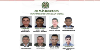 Foto del cartel de los 8 más buscados por homicidio en Bogotá y municipios aledaños.