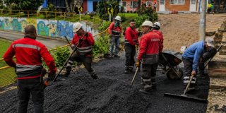 Foto de funcionarios del Distrito en una obra en la localidad de San Cristóbal