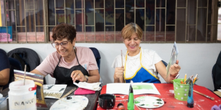 Imagen de varias personas en una de las actividades gratuitas de las Vaciones Crea.
