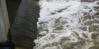 Foto que muestra salidas de agua 