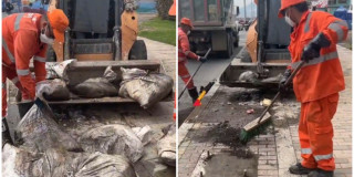 Foto que muestra personas levantando bolsas con residuos y barriendo las calles