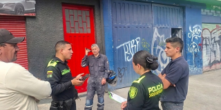 Foto de funcionarios del Distito en un operativo de control 