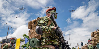 Foto de un soldado durante el desfile militar y policial del 20 de julio en Bogotá.