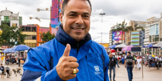 Foto de Héctor Barón: de policía a gestor social del IPES en Bogotá