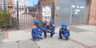 Falsos operarios de una empresa de telecomunicaciones. 