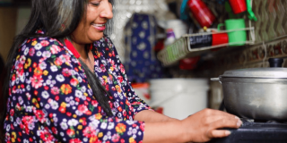 Mujer trabajadora doméstica.