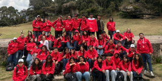 Foto de un grupo de estudiantes de la localidad de Usme