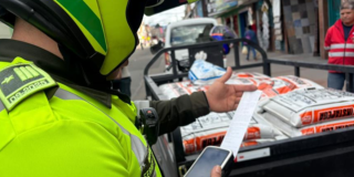 Foto de funcionarios del Distrito en operativo de seguridad