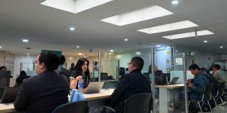 Foto de Metro Línea 1 y la Agencia Pública de Empleo del SENA