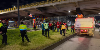 Foto de funcionarios del Distito en un operativo de limpieza