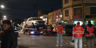 Foto de funcionarios del Distito en un operativo de control 